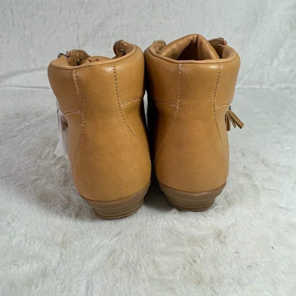 Comfort View Glendaly Tan High-Top Sneakers With Side Zipper & Lace-Up Closure - Picture 5 of 9